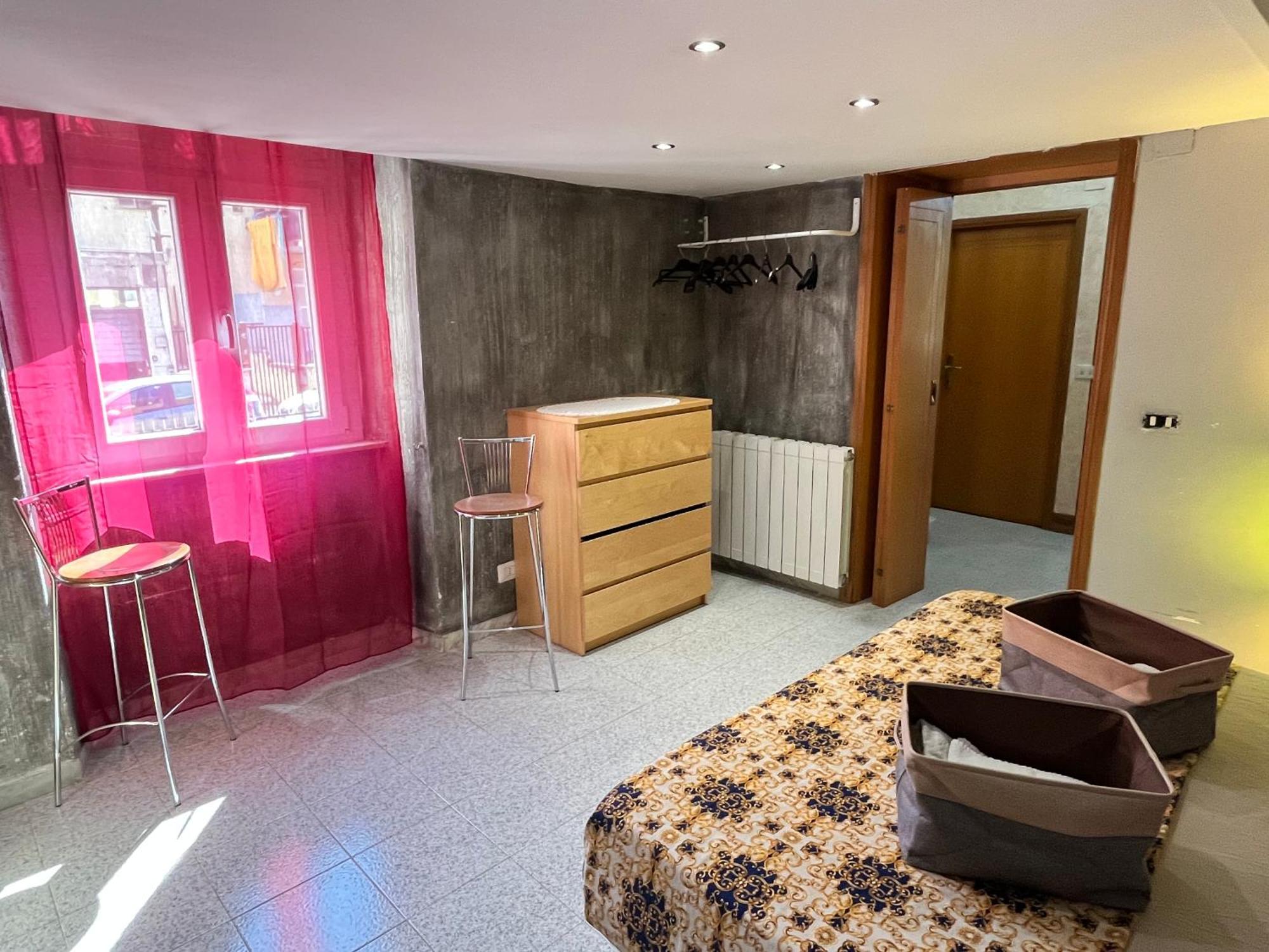 Romuhouse Economy Apartment Metro B 외부 사진